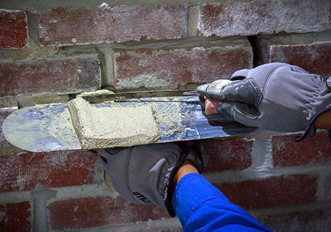 Brick Grinding / Brick Pointing